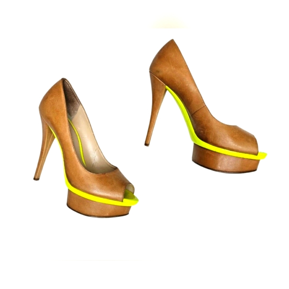 Enzo Angiolini Ealoveutoo Platform Heels Tan & Neon Yellow Tigma Pumps Open Toe